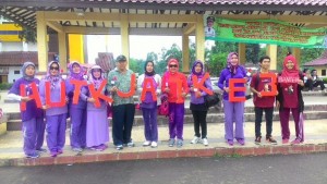 KJAI Chapter Banten berfoto bersama Komunitas SEHATI